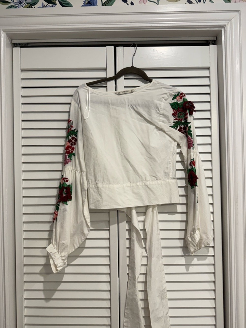 Zara White Peasant Top with Red & Green Floral Embroidery